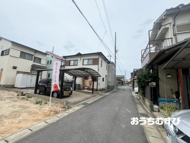 春日井市上条町8期(全1棟)の前面道路含む現地写真