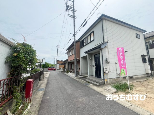 春日井市上条町8期(全1棟)の前面道路含む現地写真