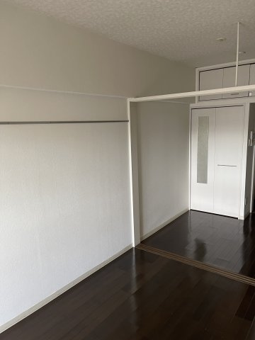 福岡市博多区住吉５丁目の賃貸マンションの内装