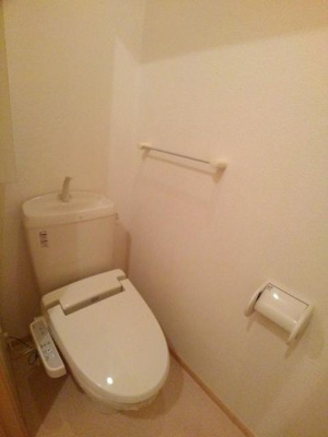 【トイレ】 | ベル・コリーヌⅠ | 落ち着いたトイレです
