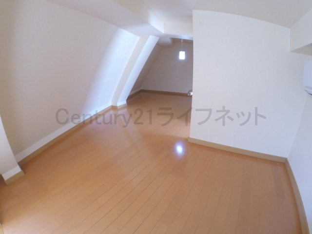 【寝室】 | バートンハウス西淡路