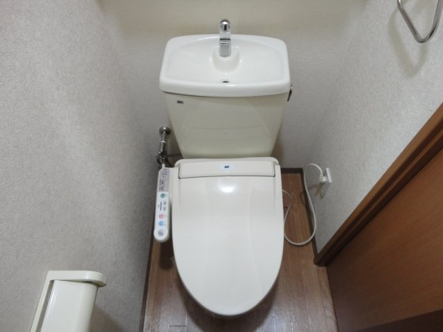 プライムコートのトイレ|シャワー付トイレ