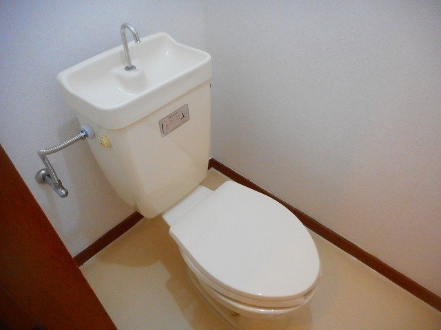 コーポさかえＡのトイレ