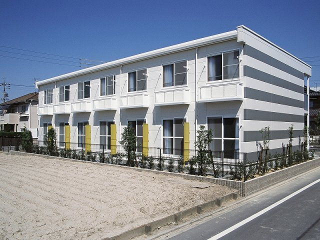 レオパレスＤａｎｄｅ　Ｌｉｏｎの外観