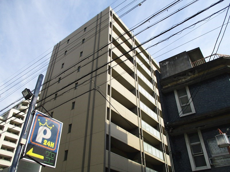 ラトゥール代官町