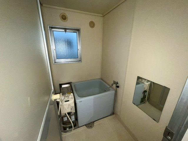 名古屋市中川区中島新町２丁目の賃貸マンションの浴室