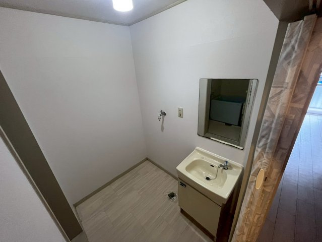 名古屋市中川区中島新町２丁目の賃貸マンションの洗面所