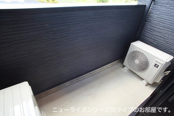 ジュネス・クレアのバルコニー