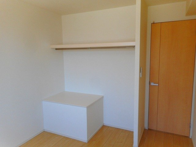 コズミックプレイスの収納