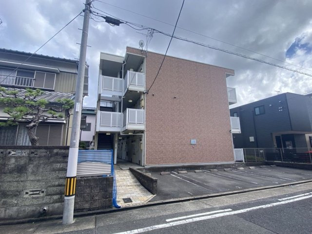 レオパレス小本西の外観