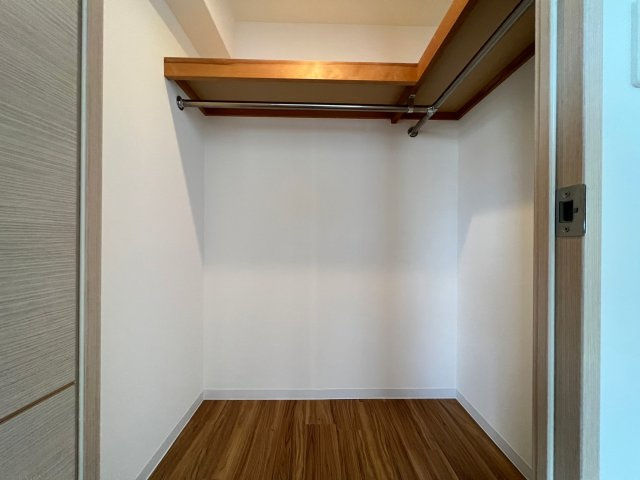 アーデンタワー新町の収納