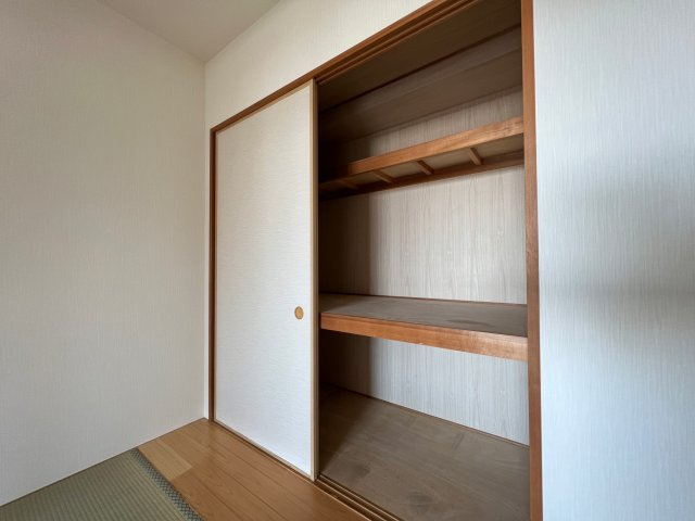 アーデンタワー新町の収納