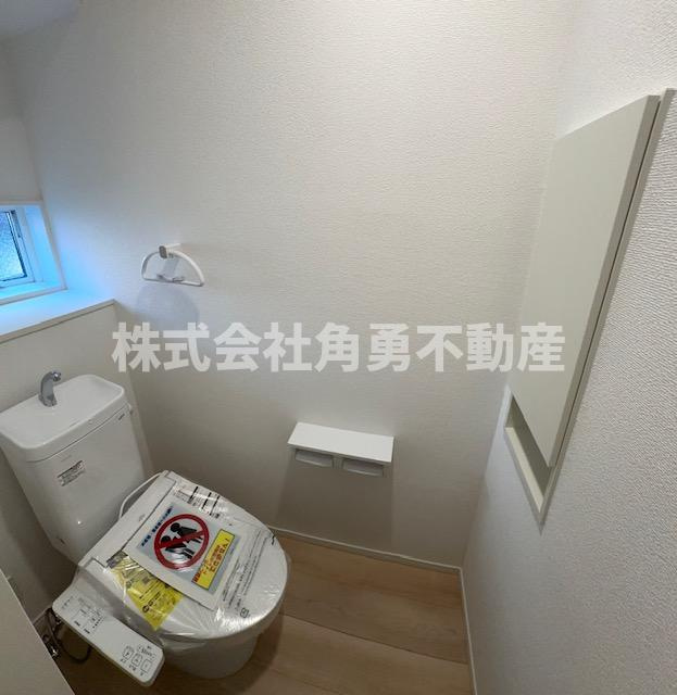 厚木市緑ヶ丘第10　新築一戸建て　1号棟の内観：施工例|《施工例》トイレ