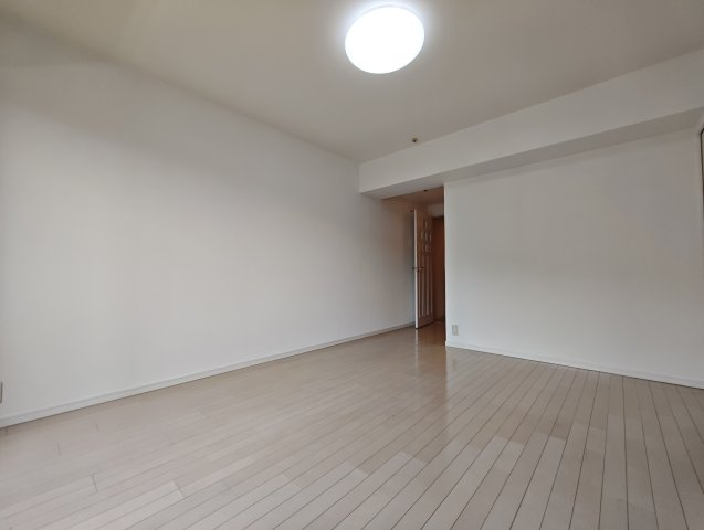 ☆10帖ある洋室！広いです！ 