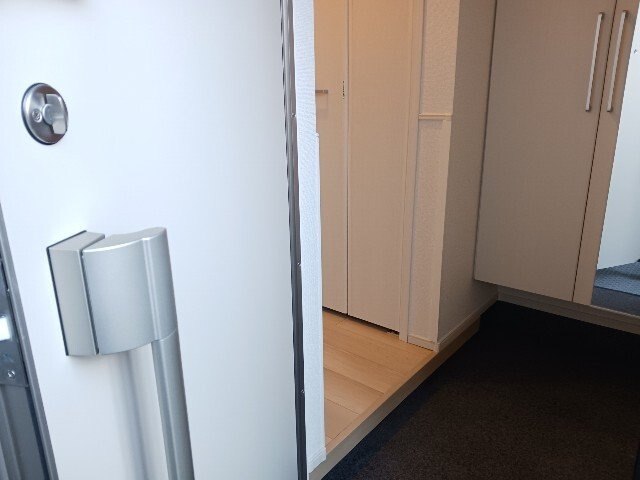 エクセルシオールⅡの玄関