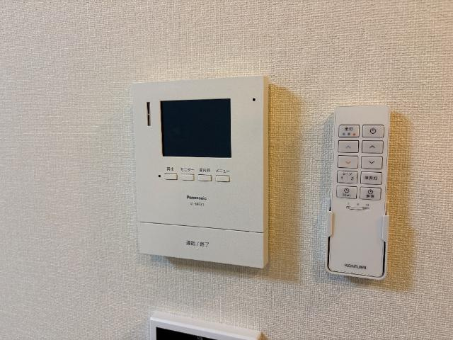 プライムローズの内装|カメラ付インターホン