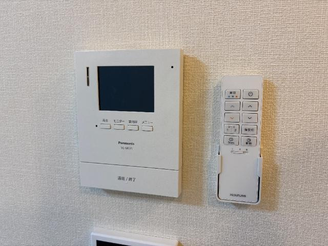 プライムローズの内装|カメラ付インターホン