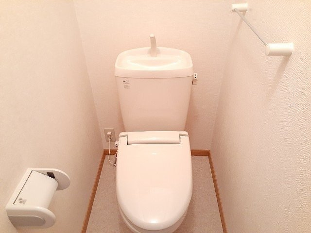 クレディのトイレ