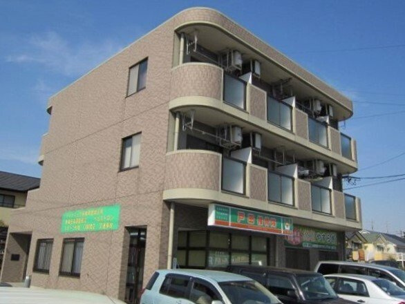 シャルマンの外観