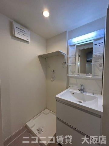 京都市伏見区淀木津町のアパートの洗面所