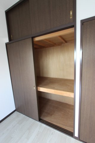 シェルコート高畑の収納