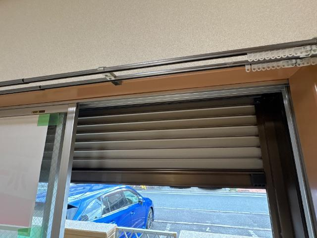 エクセルハイム坪井の内装|窓シャッター