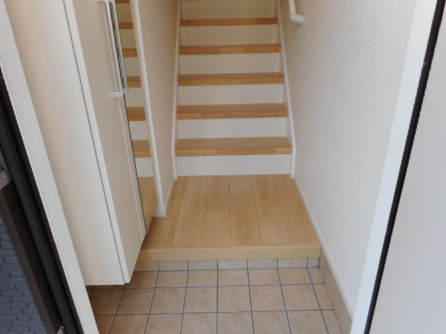 ＹＫ　ＰＬＡＣＥの玄関