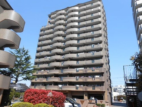 ライオンズマンション藤ヶ丘ガーデンシティ参番館の外観|建物外観　※前回募集時2014年12月の写真