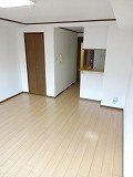 グリーンヒルズの内装