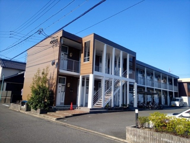 レオパレス八百島の外観