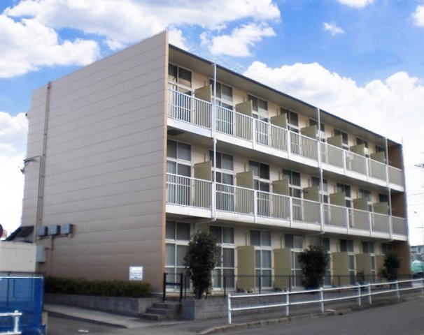 レオパレス桂の外観