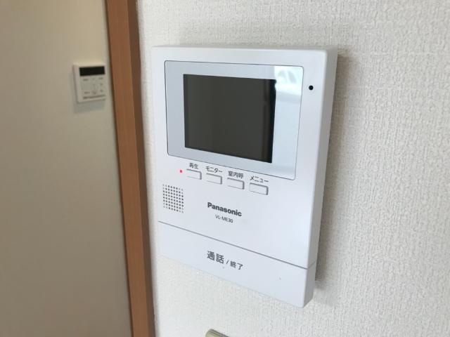 ラ・フォーレ滝の内装|カメラ付インターホン