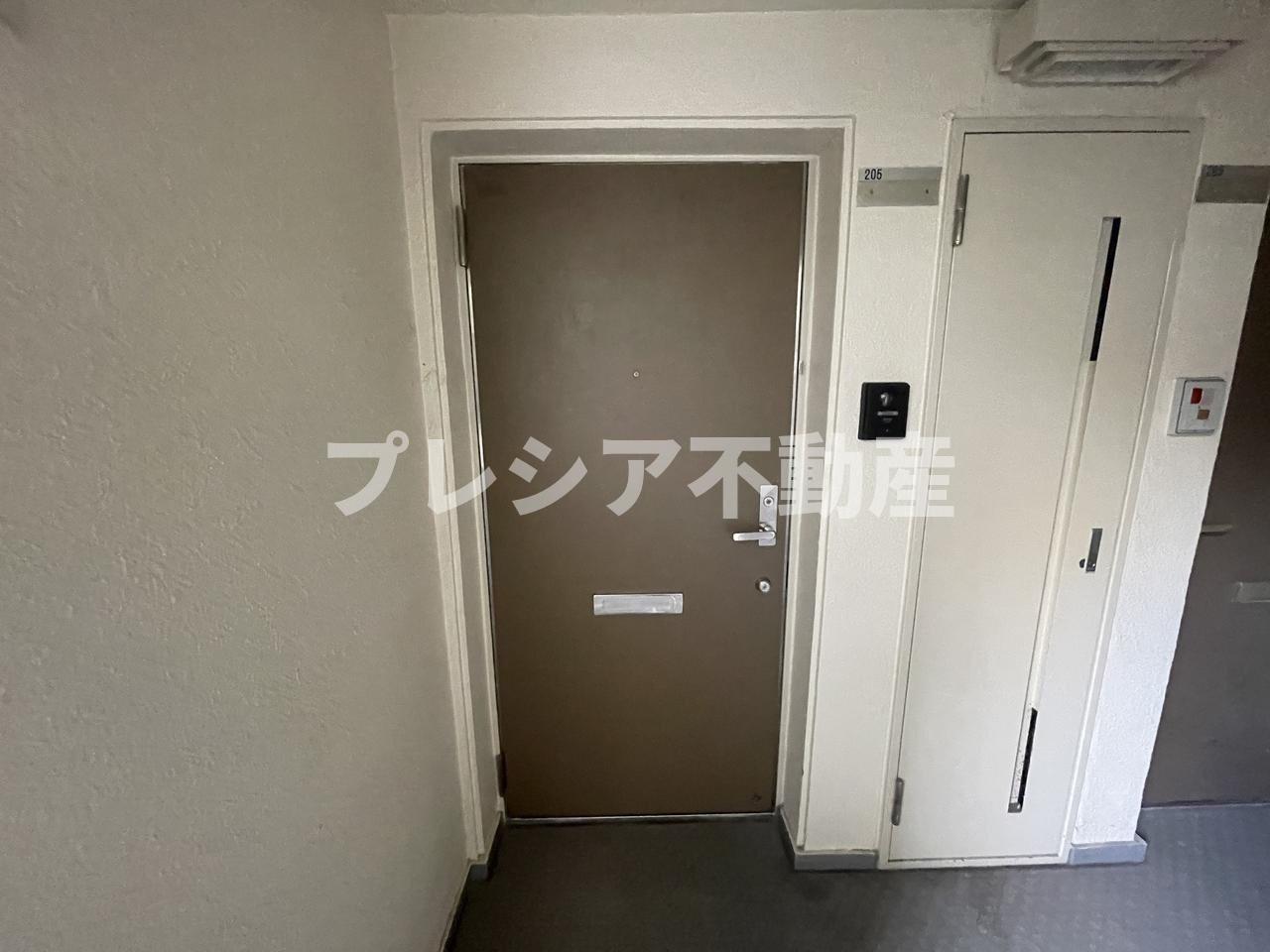 パレラフィネ甲子園口の玄関