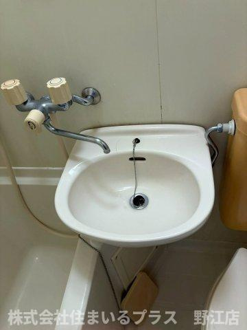 アクエルド都島の洗面所