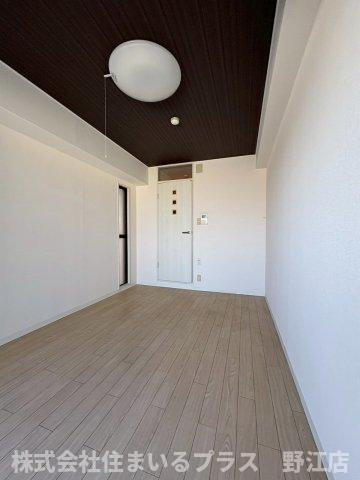 アクエルド都島の居間・リビング