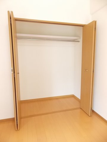 レージュ桔梗平の収納