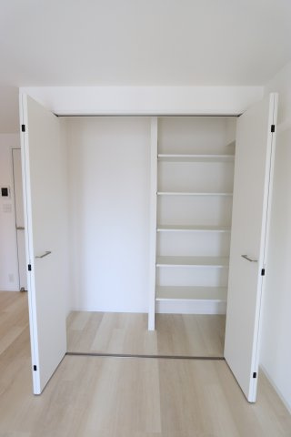 第２コーポ豊　３０３の収納