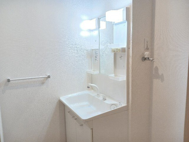 ＩＴ・ＰＬＡＣＥ　Ⅱの洗面所