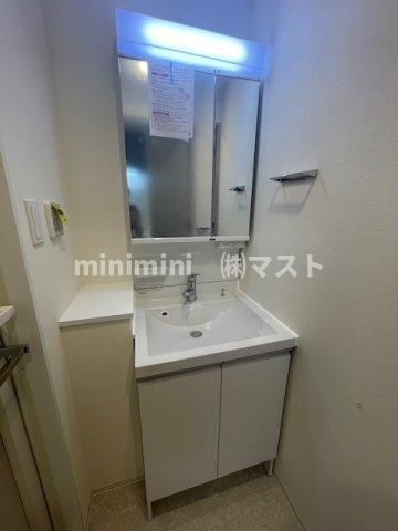 スプランディッド大阪ベイサイドDUEの洗面所
