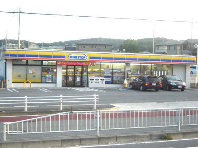 コンフォールＳの周辺|ミニストップ吉根店まで797ｍ