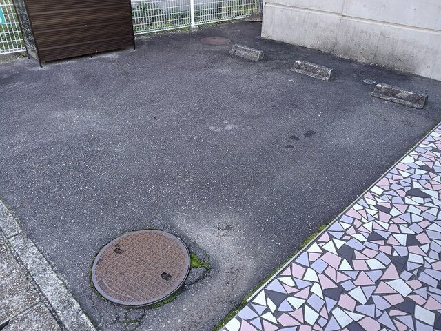 アーバン・ケティーズの駐車場