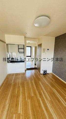 仲介手数料0円！第2ホーメスト一社の洋室