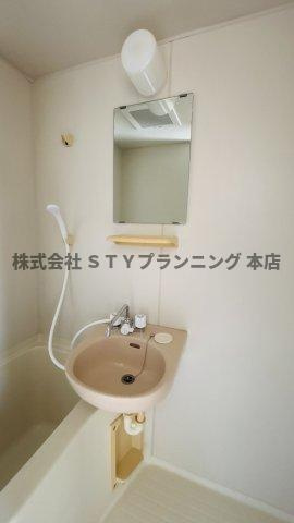 仲介手数料0円！第2ホーメスト一社の洗面所