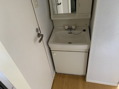 レオパレス吉根の内装|独立洗面台