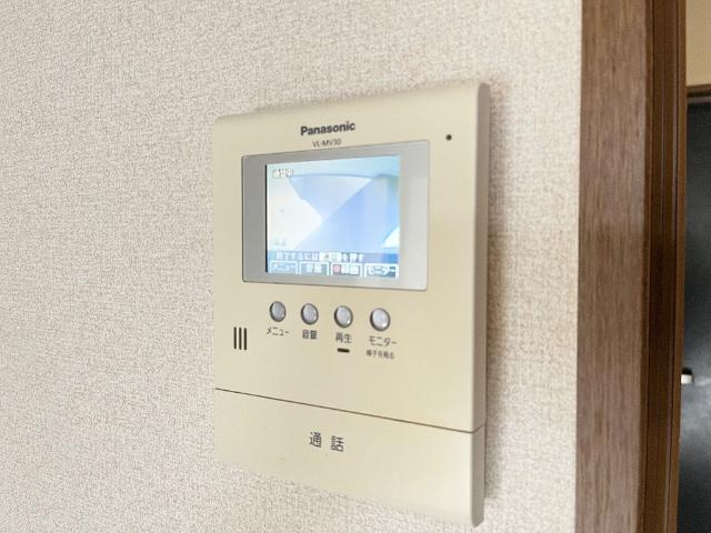 トゥインクルの内装|カメラ付インターホン