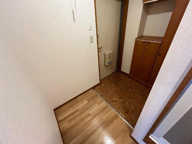コンフォース中平の玄関|玄関