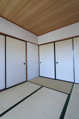 メゾン二村Ⅲの和室