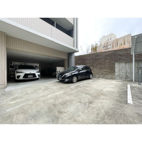 【駐車場】 | ポルタニグラ大須