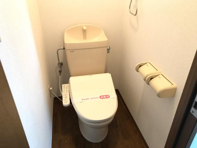 コンフォース南のトイレ|シャワー付トイレ