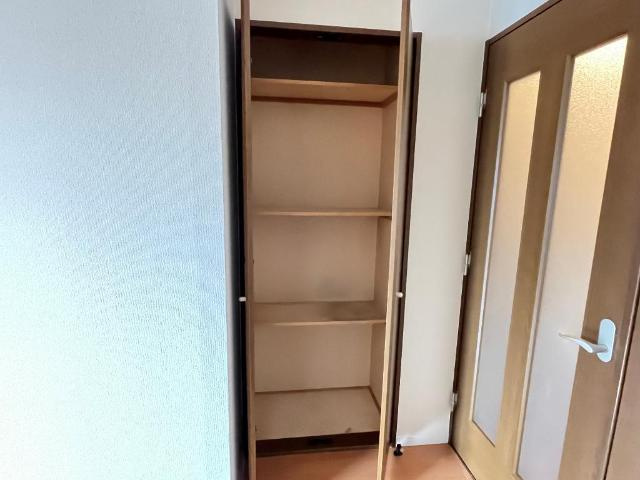 クレストール瑞雲郷の収納|リビング収納